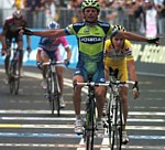 Danilo di Luca gagne la quatrième étape du Giro 2007, Andy Schleck finit quatrième à l'arrière-plan